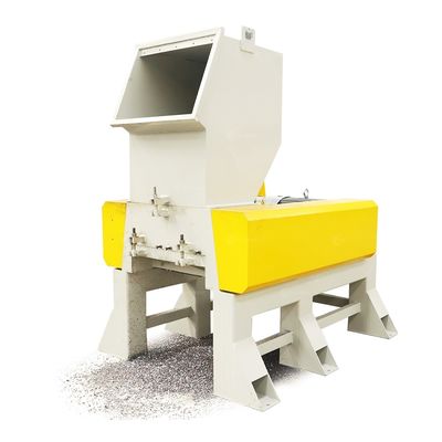 Déchiqueteurs de plastique pour le déchiquetage de tuyaux en PVC/PE/PPR/MPP