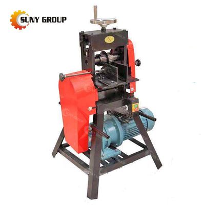 4.5kw Déchets de câble de coupe de plastique de couverture Stripper machine pour séparer le cuivre de caoutchouc / boîtiers en plastique