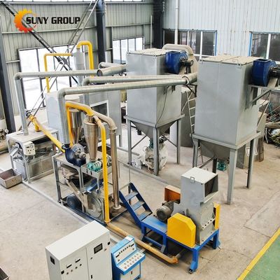 Machine de recyclage de plaques revêtues de cuivre CCL avancée/machine de concassage et de séparation de PCB