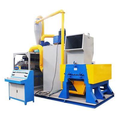 Machine de séparation de cloques médicales contrôlée par PLC pour le recyclage des composites en aluminium