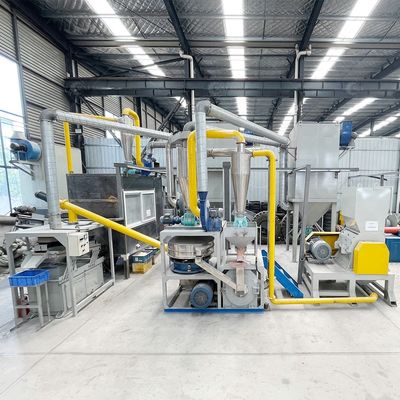 Machine de séparation de cuivre entièrement automatique pour le recyclage des cartes mères