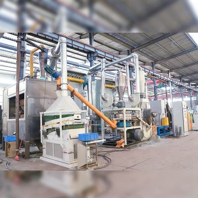 La machine de recyclage des cartes de téléphone intelligent transforme les déchets en précieux poudres de cuivre et de résine