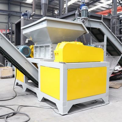 Équipement de recyclage de panneaux solaires de grande capacité de 200 à 1000 kg/h pour panneaux monocellulés entiers