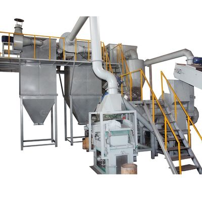 Machine écologique de concassage et de séparation des déchets de batteries automobiles pour l'industrie du recyclage