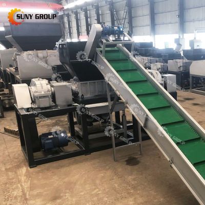 2300KG machine à déchiqueter à double arbre pour les métaux concasseur de déchets métalliques pour vos besoins