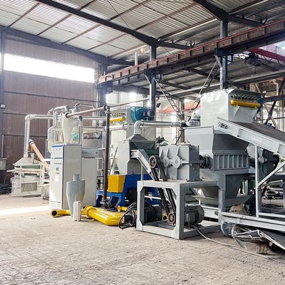 Processus de recyclage des modules solaires avec notre machine de recyclage professionnelle
