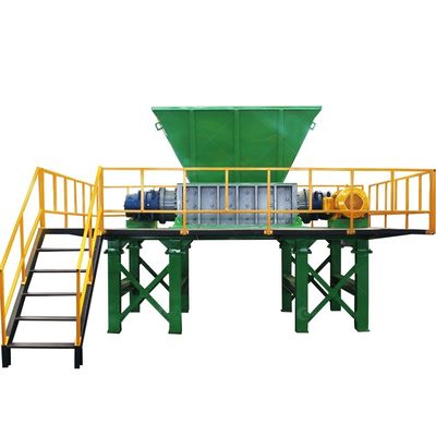 800-5000 kg/h Capacité Déchiqueteuse à deux arbres pour les canettes d'aluminium et la machine de concassage des déchets métalliques