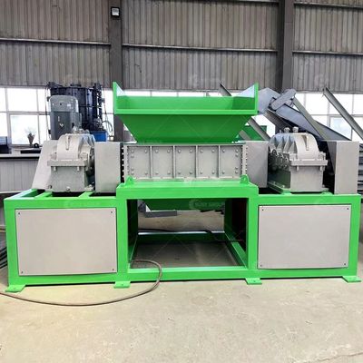 Machine de déchiquetage à double arbre à lames personnalisables pour boîtes d'emballage et disques durs